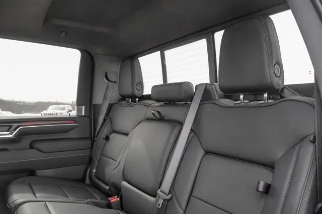 2026 GMC Sierra 3500HD Denali - Photo 34