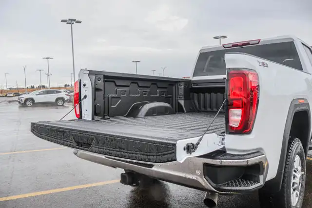 2026 GMC Sierra 2500HD SLE - Photo 8