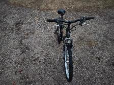 Boys Mountain BIke For Sale - Photo 3