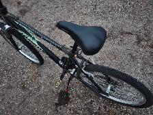 Boys Mountain BIke For Sale - Photo 5