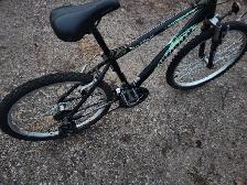 Boys Mountain BIke For Sale - Photo 7