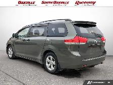2011 Toyota Sienna LE | 2 SETS OF TIRES | 7 SEATER | WHOLESALE A - Photo 4