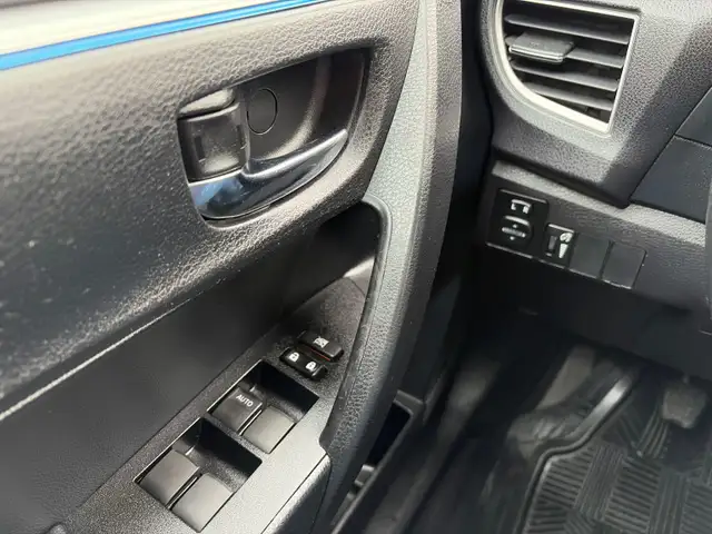 2014 Toyota Corolla S Manual, fuel saver - Photo 15