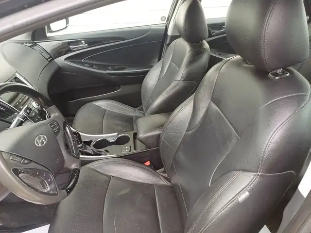 2011 Hyundai Sonata Limited - Photo 7