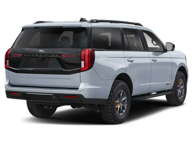 2026 Ford Expedition Tremor - Photo 2
