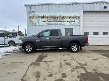 2015 Ram 1500 SLT Quad Cab 3.6L V6 - Photo 9