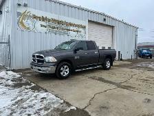 2015 Ram 1500 SLT Quad Cab 3.6L V6 - Photo 10