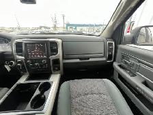 2015 Ram 1500 SLT Quad Cab 3.6L V6 - Photo 19
