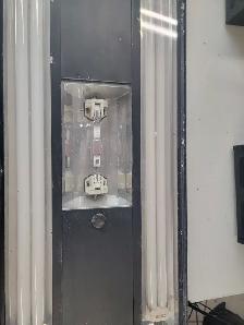 light fixture - Photo 3