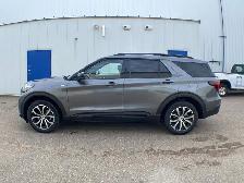 2026 Ford Explorer ST-Line 4WD 300A - Photo 2