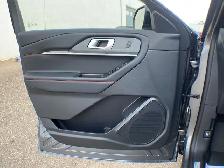 2026 Ford Explorer ST-Line 4WD 300A - Photo 17