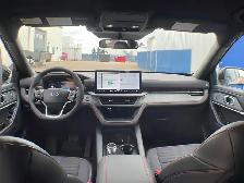 2026 Ford Explorer ST-Line 4WD 300A - Photo 24