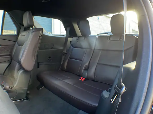 2026 Ford Explorer Platinum 4WD 600A - Photo 24