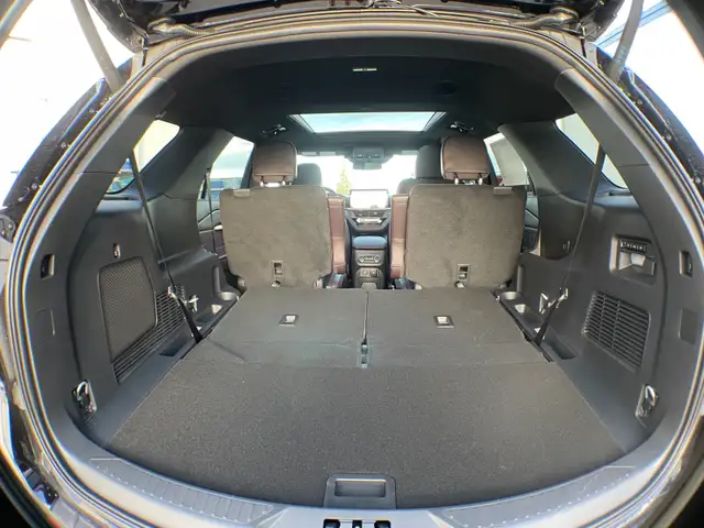 2026 Ford Explorer Platinum 4WD 600A - Photo 32