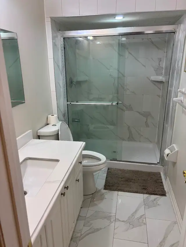 Spacious Whole Basement for Rent in Vaughan - Photo 5