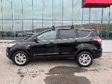 2017 Ford Escape SE • Accident Free Carfax • One Owner - Photo 3