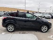 2017 Ford Escape SE • Accident Free Carfax • One Owner - Photo 7