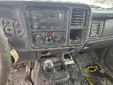 2003 GMC 3500 - Photo 16