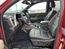 2024 GMC Canyon Denali 4WD/HEATED/COOLED LEATHER/TOW PKG/SUNROOF - Photo 5