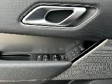 2021 Land Rover Range Rover Velar S / AWD - Photo 15