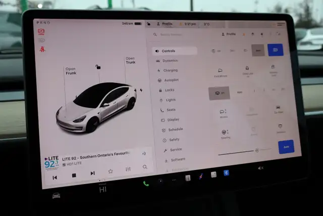 2022 Tesla Model 3 - Photo 20