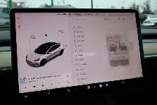 2022 Tesla Model 3 - Photo 24