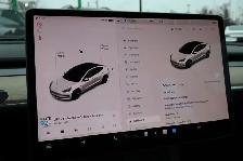 2022 Tesla Model 3 - Photo 25