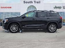 2022 GMC Terrain AWD 4dr SLT - Photo 2