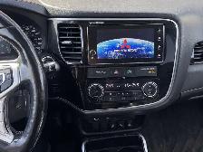 2018 Mitsubishi Outlander PHEV - Photo 3