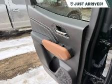 2024 GMC Canyon AT4 4WD Crew Cab | AT4 Premium Package - Photo 9