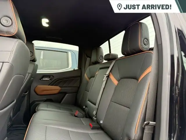 2024 GMC Canyon AT4 4WD Crew Cab | AT4 Premium Package - Photo 10