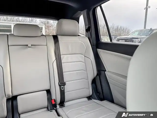 2022 Volkswagen Tiguan Highline R-Line | VW CERTIFIED - Photo 15