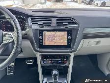 2022 Volkswagen Tiguan Highline R-Line | VW CERTIFIED - Photo 17