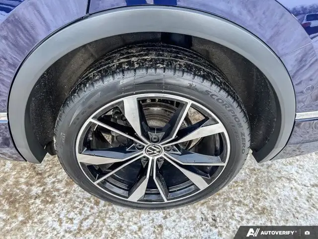 2022 Volkswagen Tiguan Highline R-Line | VW CERTIFIED - Photo 19