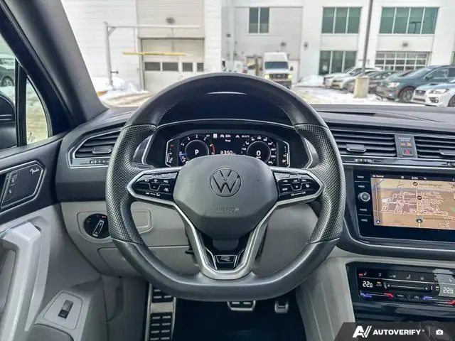 2022 Volkswagen Tiguan Highline R-Line | VW CERTIFIED - Photo 22