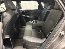 Subaru Solterra AWD 2023 à vendre - Photo 19