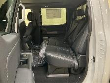 2026 FORD F-350 Super Duty Lariat - Photo 12