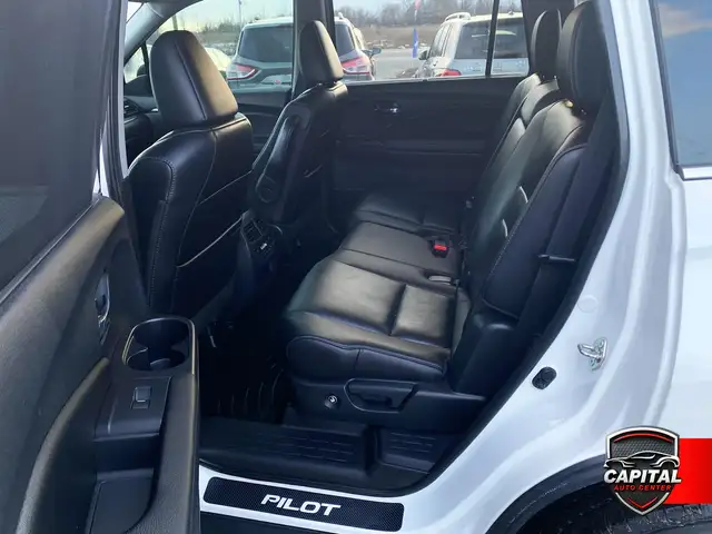 2020 Honda Pilot EX-L - Photo 17