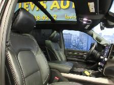 RAM 1500 2020 SPORT CREW-CAB V8 5.7L HEMI 4X4 TOIT PANO / GPS / - Photo 11