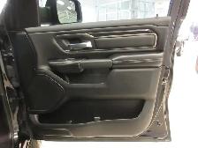 RAM 1500 2020 SPORT CREW-CAB V8 5.7L HEMI 4X4 TOIT PANO / GPS / - Photo 13