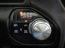 RAM 1500 2020 SPORT CREW-CAB V8 5.7L HEMI 4X4 TOIT PANO / GPS / - Photo 24