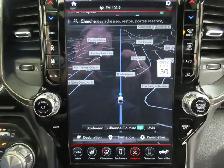 RAM 1500 2020 SPORT CREW-CAB V8 5.7L HEMI 4X4 TOIT PANO / GPS / - Photo 28