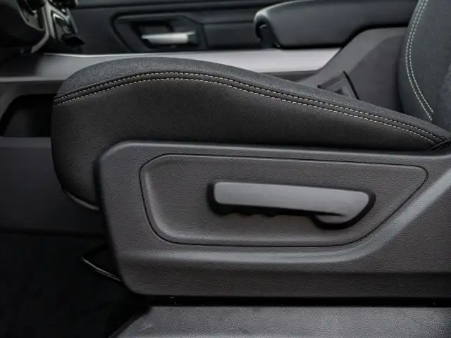 2026 Ram 1500 Express - Photo 20
