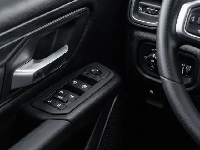 2026 Ram 1500 Express - Photo 23