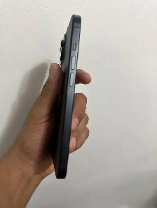 iPhone 15 256gb Airpods Package/Delivery - Photo 2