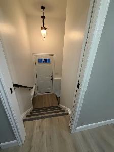 Updated Home in Family Friendly Neighbourhood for Rent - Photo 6