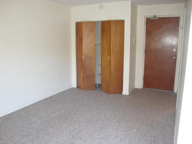 Ground Floor Studio - Photo 2
