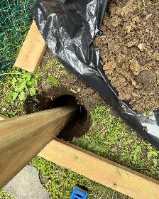 Fence posts 437-419-2963