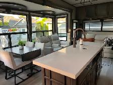 FIFTH WHEEL GRAND DESIGN SOLITUDE 310GK, 2022 - Photo 5