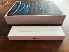 Like New - iPad Pro 12.9 Inch Wifi 128GB with Apple Pencil - Photo 5